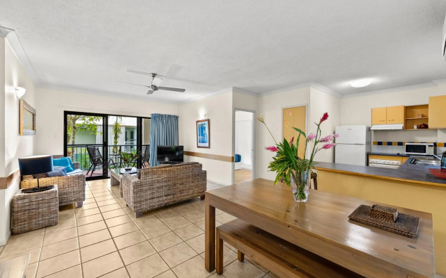 Nautilus Holiday Apartments