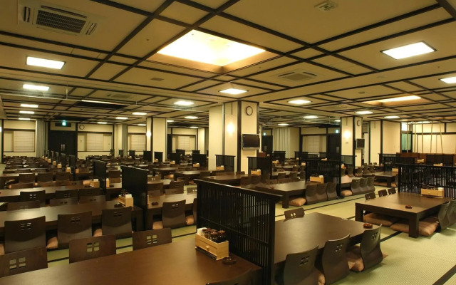 Yokohama Minamimirai Manyo-Club
