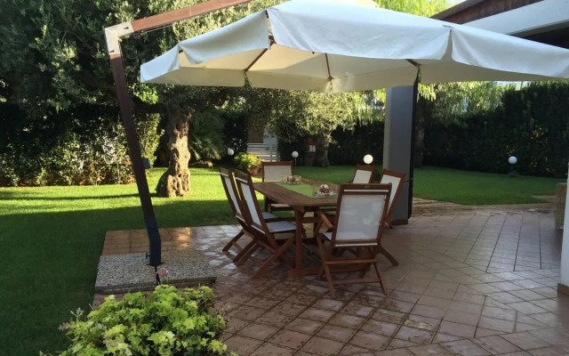 Moro House - in Athena Resort