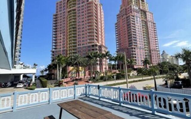 Hotel Motel Lauderdale Inn