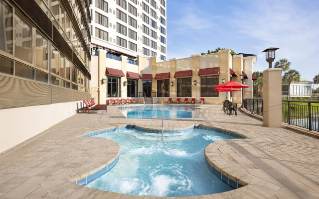 Ramada Plaza by Wyndham Orlando Resort & Suites Intl Drive