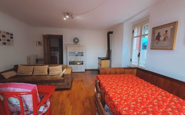 B&B Brunate Kangucavallo