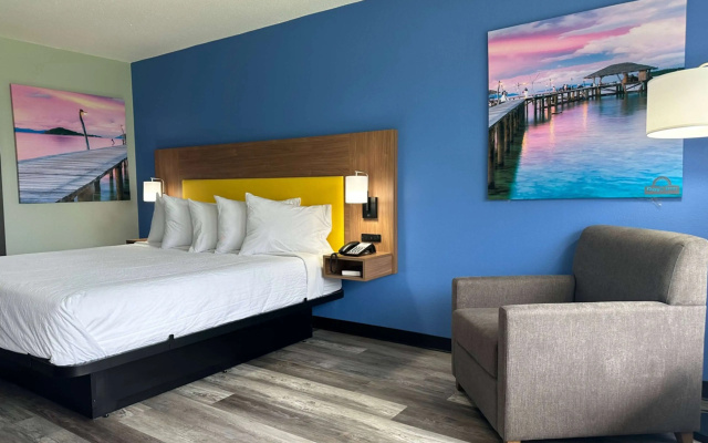 Days Inn & Suites by Wyndham Jennings