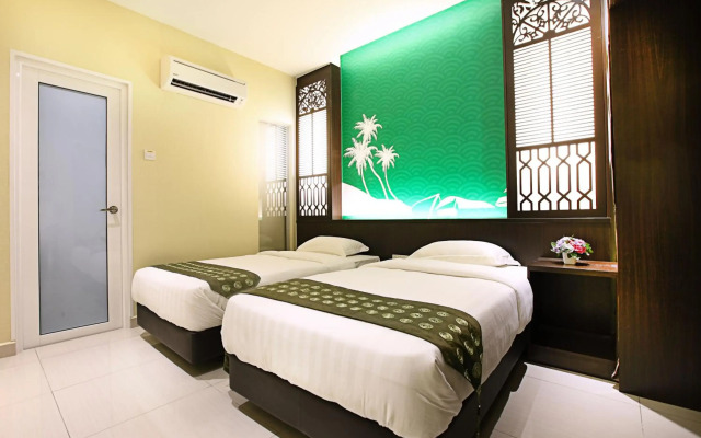 Sri Enstek Hotel