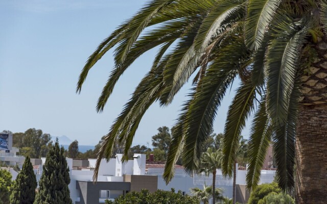 AGC26 - Lovely apart walking distance to Port