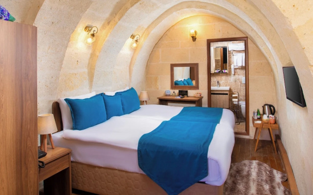 Peri Cave Konak