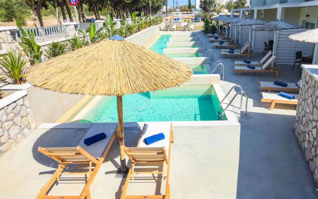 Delfinia Resort