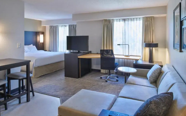 Residence Inn Detroit Novi