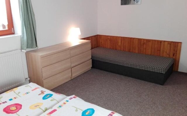 Apartmány Pony
