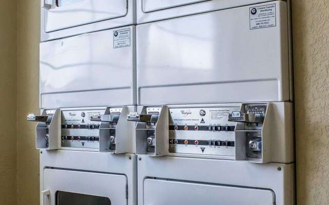 MainStay Suites Coralville - Iowa City