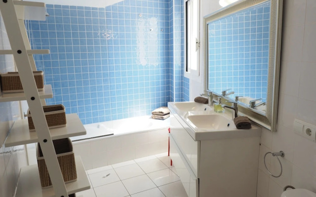 Chill Beach Condo for an Ibiza nice experiencience