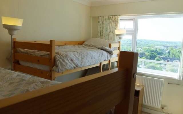 Croft Court 70