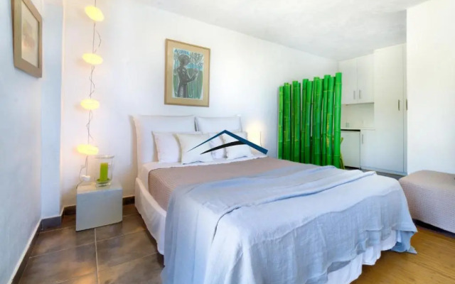 Villa Ailiea with a swimming pool and fantastic sea view near Ioulis - фото 2