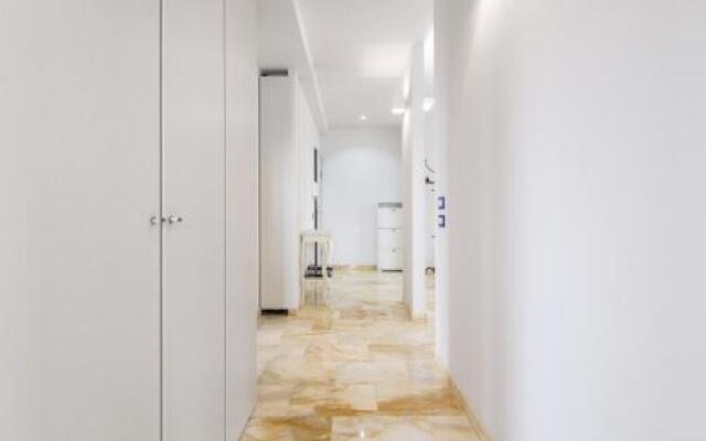 Regina Giovanna Flat