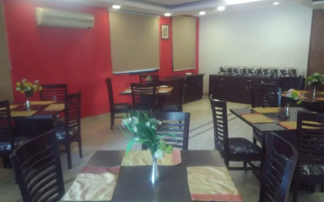 Parkland Chirag Enclave