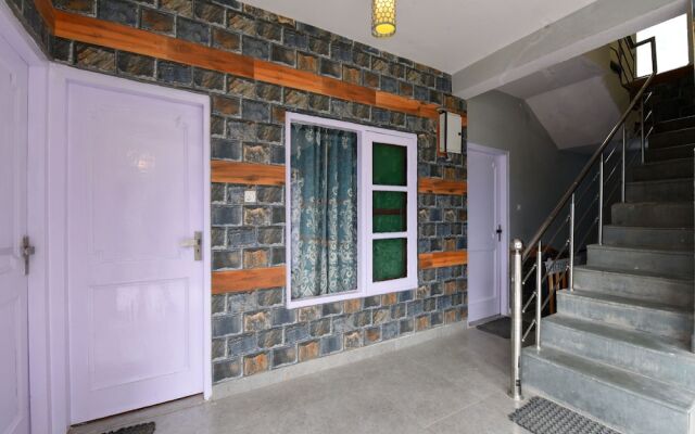 OYO 15216 North Villa