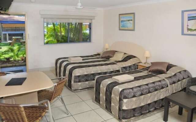 Yamba Twin Pines Motel
