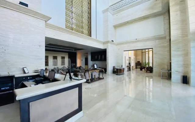 Seven Seas Hotel