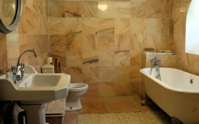 Pradia's Modern Retreat