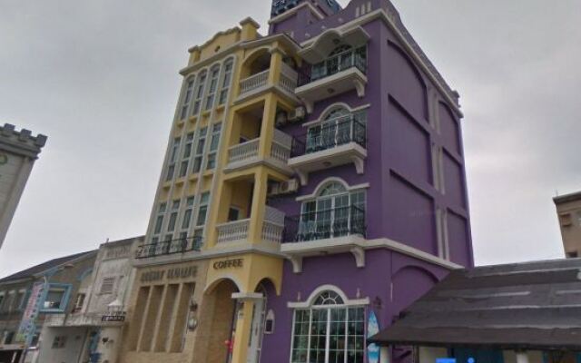 Lighthouse Hostel