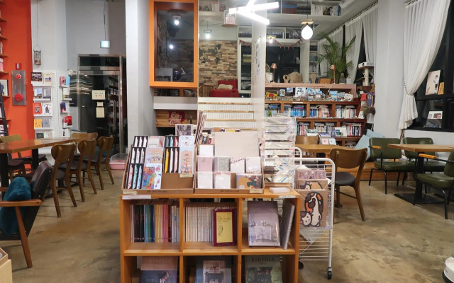 Andong Poong-gyung HOSTEL n LIBRARY