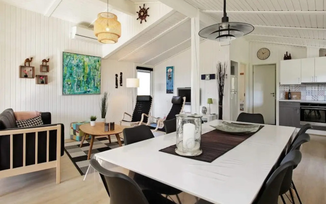 9 Person Holiday Home in Lokken-by Traum