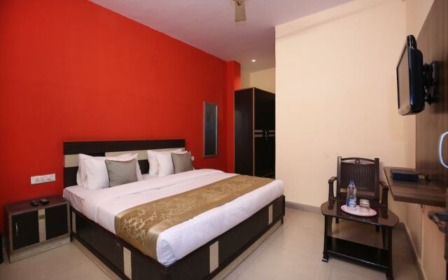 OYO 9927 Hotel Prakash INN