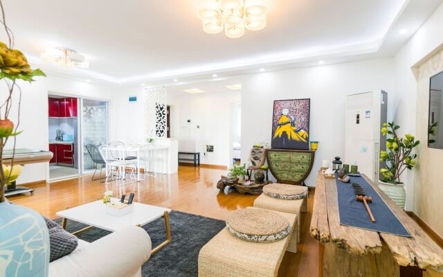 Lazy Apartment - Joy City