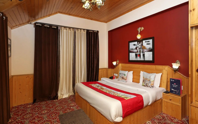OYO 1837 Hotel Golden Meadows