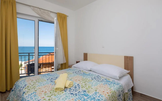 The Beach Suites