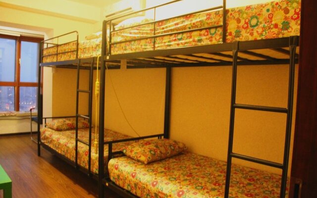 Tianjin UP Family Style Youth Hostel