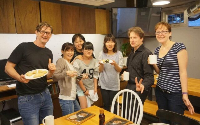 G guesthouse Itaewon - Hostel