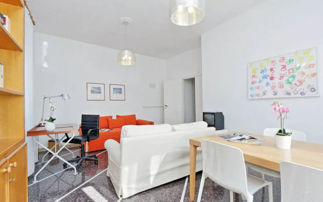 Vatican - WR Apartments
