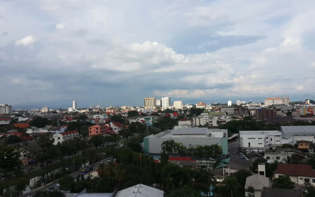 Life In Town Chiangmai
