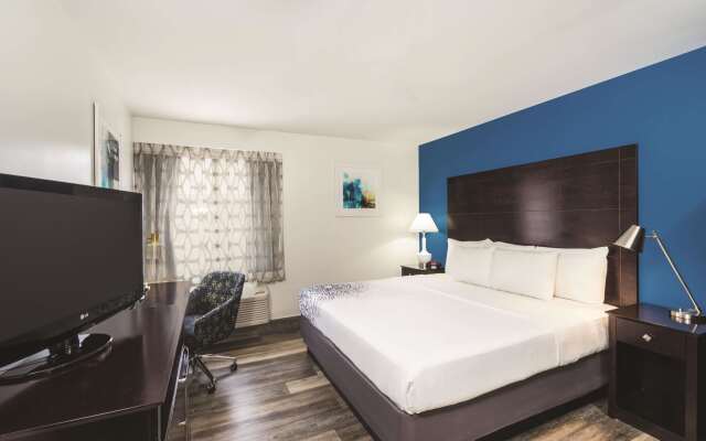 La Quinta Inn & Suites by Wyndham Brooklyn Downtown