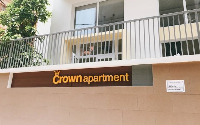 Crown Apartment
