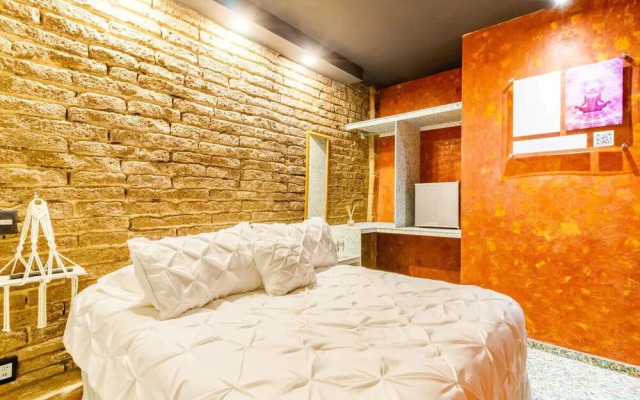 Mintaka Hotel Eco Plastico