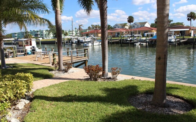 Lazy Mando at Coconut Villas of Dunedin - Two Bedroom Condo