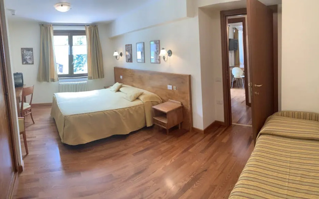 R.T.A. Hotel Monte Rosa