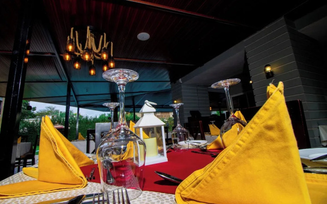 The Mansion Hotel