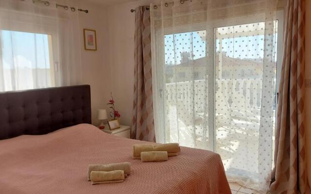 NISSI GOLDEN SANDS SEA VIEW 2 BEDROOM Apartment