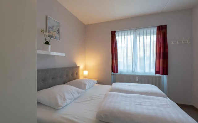 Holiday Apartment With Garden