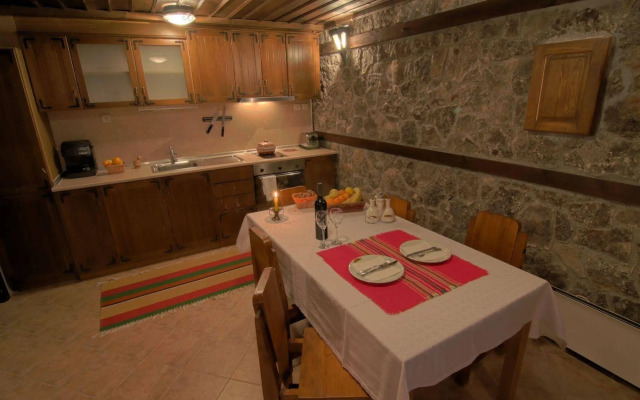 Holiday Village Kochorite