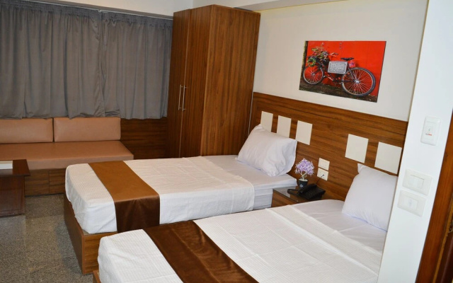Royal Inn Residence
