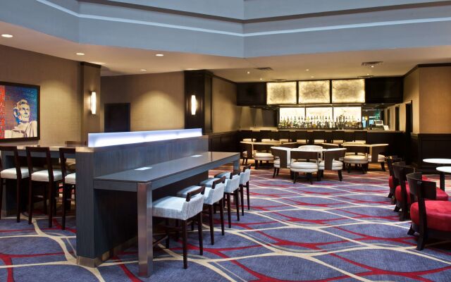 Embassy Suites by Hilton Dulles Airport