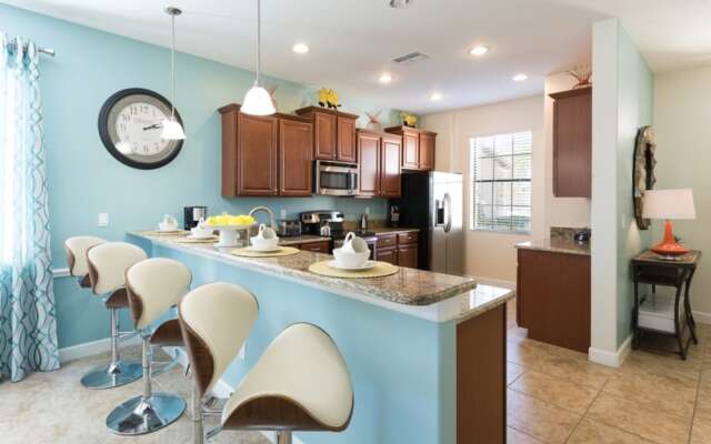 1401 Moonvalley Drive