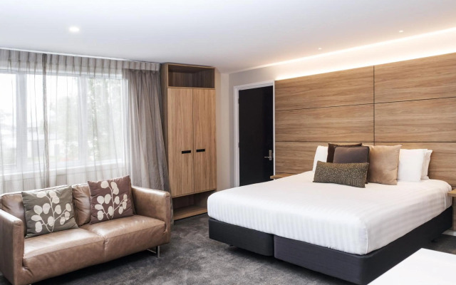 Hotel Elms Christchurch, an Ascend Collection Hotel