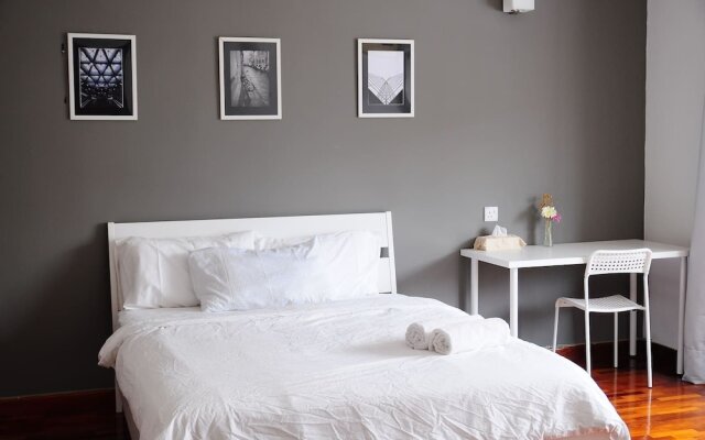 Grayhaus Guest House