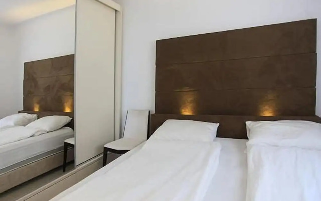 TLVSublet Hayarkon
