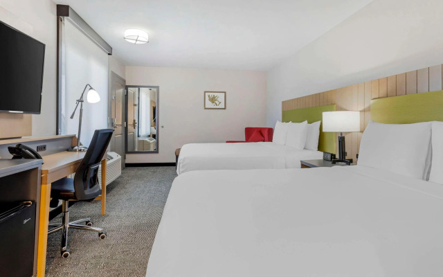 Country Inn & Suites by Radisson, Vallejo Napa Valley, CA